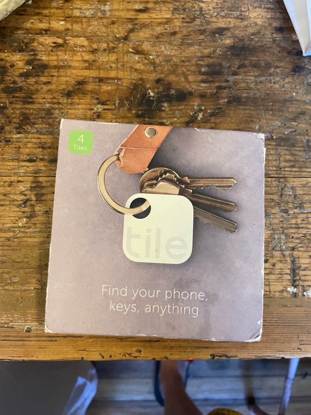 Bluetooth Tracker (White) - 4 Pack